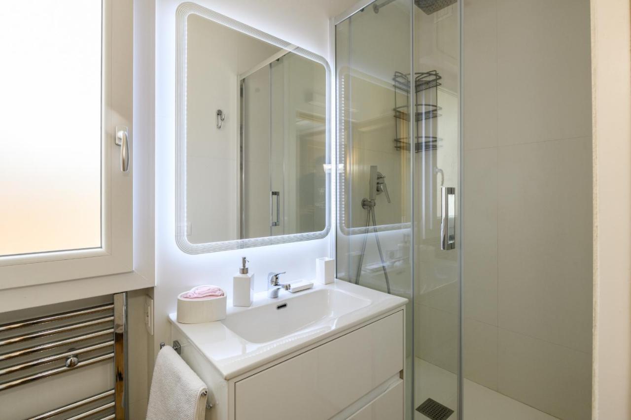 Apartment Rooftop Porretta Citta Giardino Check-in From 3 Pm To 10 Pm Rom